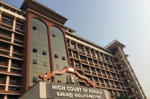 കെഎസ്ആർടിസി ജീവനക്കാർക്ക് കൂപ്പണും വൗച്ചറും ആറാം തീയതിക്ക് മുന്പ് നൽകണമെന്ന് ഹൈക്കോടതി കെഎസ്ആർടിസി ജീവനക്കാർക്ക് കൂപ്പണും വൗച്ചറും ആറാം തീയതിക്ക് മുന്പ് നൽകണമെന്ന് ഹൈക്കോടതി