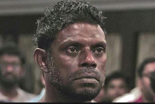 അശ്ലീലചുവയോടെ സംസാരിച്ചുവെന്ന യുവതിയുടെ പരാതിയില്‍  നടന്‍ വിനായകന് എതിരെ കേസ്