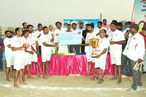ബഹ്റൈൻ - കേരള നേറ്റീവ് ബോൾ ഫെഡറേഷന്റെ ഒന്നാമത് ഫെഡറേഷൻ കപ്പ് സമാപിച്ചു ബഹ്റൈൻ - കേരള നേറ്റീവ് ബോൾ ഫെഡറേഷന്റെ ഒന്നാമത് ഫെഡറേഷൻ കപ്പ് സമാപിച്ചു