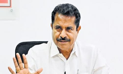 ശബരിമല സ്വർണ്ണക്കൊള്ള: അടൂർ പ്രകാശിനെ ചോദ്യം ചെയ്യും; നിർണ്ണായക നീക്കവുമായി എസ്.ഐ.ടി