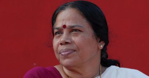 കെ.സുധാകരൻ കാള പെറ്റെന്ന് കേൾക്കുമ്പോൾ കയർ എടുക്കുകയാണ്; പി കെ ശ്രീമതി