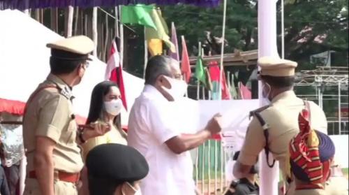 സ്കൂൾ വിദ്യാഭ്യസത്തിന്‍റെ ഉള്ളടക്കം മെച്ചപ്പെടുത്തുമെന്ന് മുഖ്യമന്ത്രി