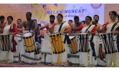 ഗൾഫ് രാജ്യങ്ങളിലെ ആദ്യ വനിതാ പഞ്ചാരിമേളം ടീം അരങ്ങേറ്റം കുറിച്ചു ഗൾഫ് രാജ്യങ്ങളിലെ ആദ്യ വനിതാ പഞ്ചാരിമേളം ടീം അരങ്ങേറ്റം കുറിച്ചു