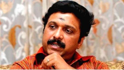 ജോജുവിന് എതിരായ ആക്രമണം; അമ്മ നേതൃത്വം എന്തുകൊണ്ട് മൗനം പാലിച്ചുവെന്ന് ഗണേഷ് കുമാർ ജോജുവിന് എതിരായ ആക്രമണം; അമ്മ നേതൃത്വം എന്തുകൊണ്ട് മൗനം പാലിച്ചുവെന്ന് ഗണേഷ് കുമാർ