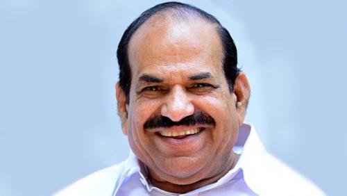 കോടിയേരി ബാലകൃഷ്ണന്റെ മൃതദേഹവുമായി എയർ ആംബുലൻസ് കണ്ണൂർ വിമാനത്താവളത്തിലെത്തി കോടിയേരി ബാലകൃഷ്ണന്റെ മൃതദേഹവുമായി എയർ ആംബുലൻസ് കണ്ണൂർ വിമാനത്താവളത്തിലെത്തി