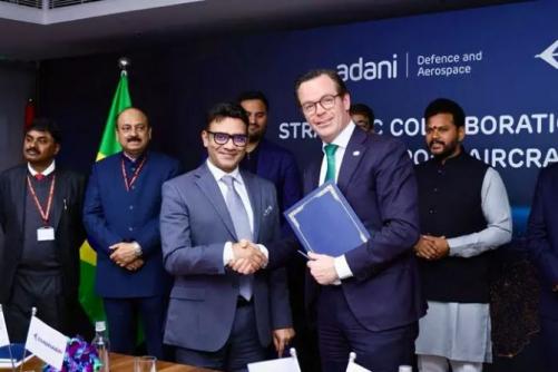 ഇന്ത്യയിൽ വിമാന നിർമാണത്തിനൊരുങ്ങി അദാനി; ബ്രസീൽ കമ്പനിയായ എംബ്രയറുമായി ധാരണാപത്രം ഒപ്പിട്ടു