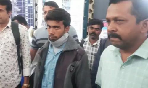 വൈദ്യുതി വിച്ഛേദിക്കുമെന്ന് സന്ദേശമയച്ച് ലക്ഷങ്ങൾ തട്ടിയ കേസിൽ ജാർഖണ്ഡ് സ്വദേശി അറസ്റ്റിൽ വൈദ്യുതി വിച്ഛേദിക്കുമെന്ന് സന്ദേശമയച്ച് ലക്ഷങ്ങൾ തട്ടിയ കേസിൽ ജാർഖണ്ഡ് സ്വദേശി അറസ്റ്റിൽ