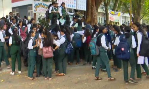 മൂന്നാം അലോട്ട്മെന്റിലും മലപ്പുറത്ത് സീറ്റ് പ്രതിസന്ധി; 25,000-ത്തിലധികം വിദ്യാർത്ഥികൾ പ്ലസ് വണ്ണിന് പുറത്ത്