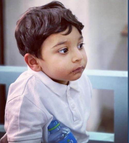 വാഹനാപകടത്തിൽ മൂന്ന് വയസുകാരൻ മരണപ്പെട്ടു വാഹനാപകടത്തിൽ മൂന്ന് വയസുകാരൻ മരണപ്പെട്ടു