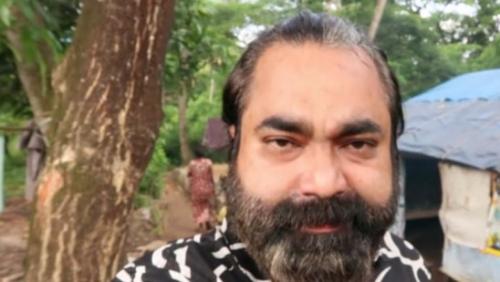 സ്ത്രീത്വത്തെ അപമാനിച്ചെന്ന കേസ്; വ്ളോഗർ സൂരജ് പാലാക്കാരൻ കീഴടങ്ങി സ്ത്രീത്വത്തെ അപമാനിച്ചെന്ന കേസ്; വ്ളോഗർ സൂരജ് പാലാക്കാരൻ കീഴടങ്ങി