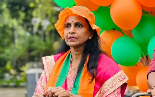 പ്രധാനമന്ത്രിയെ അധിക്ഷേപിച്ചാൽ കേസെടുക്കാത്ത പൊലീസ്, രാഹുൽ ഗാന്ധിയെ വിമർശിച്ചാൽ കേസ് രജിസ്റ്റർ ചെയ്യുകയാണെന്ന് ആർ. ശ്രീലേഖ