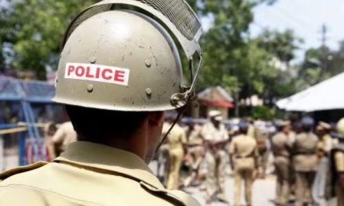 ഗുണ്ടകളെ അമർച്ച ചെയ്യുന്നതിൽ വീഴ്ച പറ്റി; പൊലീസ് ഉന്നതതല യോഗത്തിൽ വിമർശനം ഗുണ്ടകളെ അമർച്ച ചെയ്യുന്നതിൽ വീഴ്ച പറ്റി; പൊലീസ് ഉന്നതതല യോഗത്തിൽ വിമർശനം
