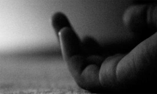 ഡോക്ടറെ കാണാൻ കാത്തു നിൽപ്പ്: പതിനൊന്നുകാരി കുഴഞ്ഞു വീണുമരിച്ചു