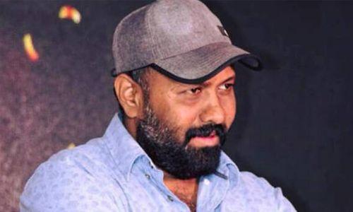 സംവിധായകൻ ഒമർ ലുലുവിനെതിരെ ബലാത്സംഗ കേസ് സംവിധായകൻ ഒമർ ലുലുവിനെതിരെ ബലാത്സംഗ കേസ്