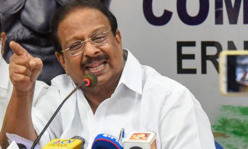 അധിക നികുതി ജനങ്ങൾ അടക്കരുത്; നടപടി വന്നാൽ കോൺഗ്രസ് സംരക്ഷിക്കുമെന്ന് കെ സുധാകരൻ അധിക നികുതി ജനങ്ങൾ അടക്കരുത്; നടപടി വന്നാൽ കോൺഗ്രസ് സംരക്ഷിക്കുമെന്ന് കെ സുധാകരൻ