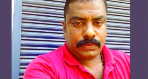 തൊടുപുഴയിൽ ഗൃഹനാഥനെ വീട്ടിനുള്ളിൽ വെട്ടേറ്റു മരിച്ച നിലയിൽ കണ്ടെത്തി തൊടുപുഴയിൽ ഗൃഹനാഥനെ വീട്ടിനുള്ളിൽ വെട്ടേറ്റു മരിച്ച നിലയിൽ കണ്ടെത്തി