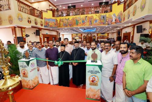 സെന്റ് മേരീസ് കത്തീഡ്രലിൽ ആദ്യ ഫലപ്പെരുന്നാൾ ആരംഭിച്ചു; ഒക്ടോബർ 30-ന് കേരളീയ സമാജത്തിൽ കുടുംബ സംഗമം