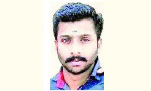 നാട്ടിലേയ്ക്ക് പോയ യുവാവ് യാത്രാമധ്യേ ലോറിയിടിച്ചു മരിച്ചു നാട്ടിലേയ്ക്ക് പോയ യുവാവ് യാത്രാമധ്യേ ലോറിയിടിച്ചു മരിച്ചു
