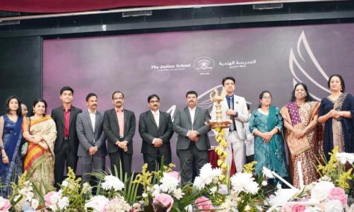 ഇന്ത്യൻ സ്കൂൾ പ്ലസ് ടു വിദ്യാർഥികൾക്കായി യാത്രയയപ്പ് സംഘടിപ്പിച്ചു ഇന്ത്യൻ സ്കൂൾ പ്ലസ് ടു വിദ്യാർഥികൾക്കായി യാത്രയയപ്പ് സംഘടിപ്പിച്ചു