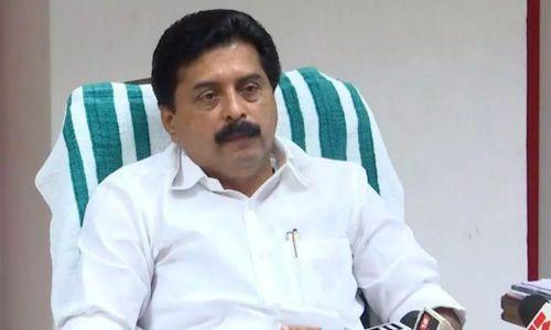 മന്ത്രി റോഷി അഗസ്റ്റിന്റെ ഓഫീസിൽ കൈയാങ്കളി മന്ത്രി റോഷി അഗസ്റ്റിന്റെ ഓഫീസിൽ കൈയാങ്കളി