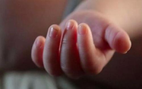 പുതുച്ചേരിയിൽ 29 ദിവസം പ്രായമുള്ള കുഞ്ഞിനെ യുവതി ജീവനോടെ കുഴിച്ചുമൂടി