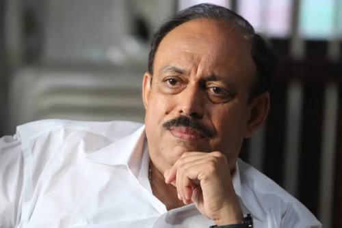 90 ദിവസം ജയിലിലിട്ടു, ആര് നഷ്ടപരിഹാരം കൊടുക്കും, സർക്കാരും പോലീസും ഉത്തരം പറയണം: സുരേഷ് കുമാർ