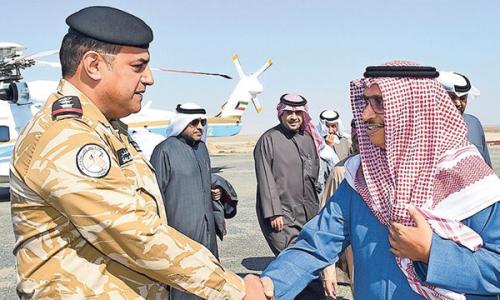 കു­വൈ­ത്ത് പ്രധാ­നമന്ത്രി­ അൽ ബു­ഹൈ­ത്ത് ചെ­ക്ക് പോ­യി­ന്റിൽ സന്ദർ­ശനം നടത്തി­