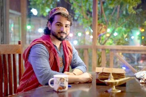 കഥകളിലൂടെ രോഗത്തെ തോൽപ്പിച്ച ‘അൽ ഹകാവതി’ ഇനി ഓർമ്മ; കണ്ണീരോടെ വിടചൊല്ലി ബഹ്‌റൈൻ