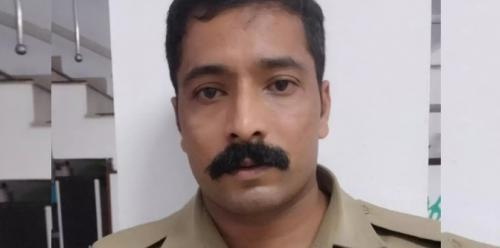 കാലിക്കറ്റ് സർവകലാശാലയിൽ സുരക്ഷാ ഉദ്യോഗസ്ഥൻ സ്കൂൾ വിദ്യാർത്ഥിനിയെ പീഡിപ്പിച്ചു കാലിക്കറ്റ് സർവകലാശാലയിൽ സുരക്ഷാ ഉദ്യോഗസ്ഥൻ സ്കൂൾ വിദ്യാർത്ഥിനിയെ പീഡിപ്പിച്ചു