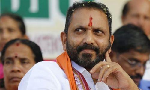 കോണ്ഗ്രസില് ചേരുന്നവരെല്ലാം പാണക്കാട് തങ്ങളെ കണ്ട് അനുഗ്രഹം വാങ്ങേണ്ട സ്ഥിതി’ ; പരിഹസിച്ച് കെ സുരേന്ദ്രന് കോണ്ഗ്രസില് ചേരുന്നവരെല്ലാം പാണക്കാട് തങ്ങളെ കണ്ട് അനുഗ്രഹം വാങ്ങേണ്ട സ്ഥിതി’ ; പരിഹസിച്ച് കെ സുരേന്ദ്രന്