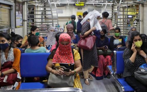 വനിതാ കോച്ചുകളിലെ പുരുഷ പ്രവേശം: പിഴ തുക അഞ്ചിരട്ടിയാക്കി റെയിൽവേ