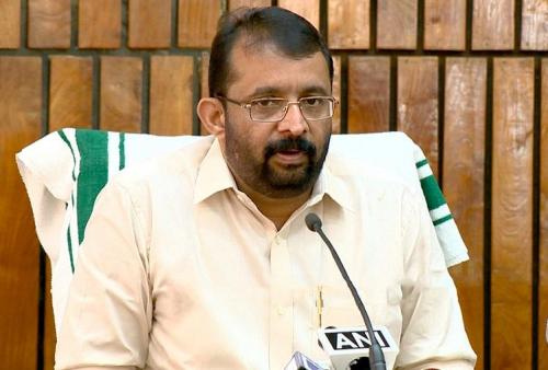 എന്‍റെ മുട്ടുകാലിന്‍റെ ബലം എല്ലില്ലാത്ത നാവ് കൊണ്ട് അളക്കേണ്ട: കെ.എം. ഷാജിക്കെതിരെ സ്പീക്കർ      