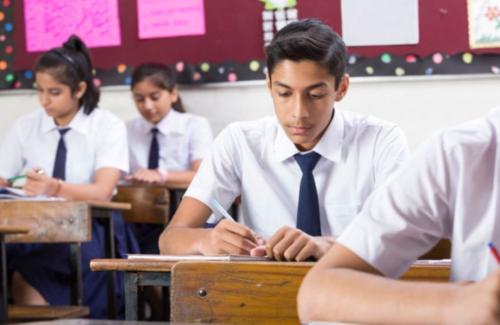 സി.ബി.എസ്.ഇ 10, 12 ക്ലാസ് പരീക്ഷകൾ ഇന്ന് മുതൽ 