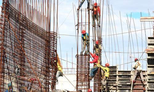 ജോലിക്കിടെ സംഭവിക്കുന്ന അപകടങ്ങള്‍ക്ക് നഷ്ടപരിഹാരം ഉറപ്പാക്കും: നിയമത്തിന് അംഗീകാരം നല്‍കി യുഎഇ മന്ത്രിസഭ