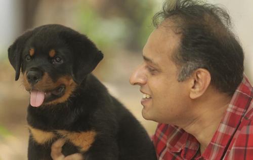 ദീപു കരുണാകരന്റെ ബ്രൂണോ ആണ് താരം ദീപു കരുണാകരന്റെ ബ്രൂണോ ആണ് താരം
