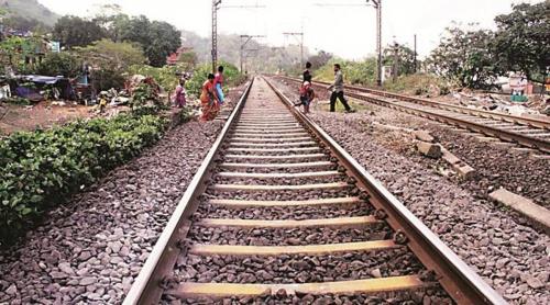 എറണാകുളം – കായംകുളം റൂട്ടിലെ പാത ഇരട്ടിപ്പിക്കൽ ജോലികൾ നാളെ പൂർത്തീകരിക്കും എറണാകുളം – കായംകുളം റൂട്ടിലെ പാത ഇരട്ടിപ്പിക്കൽ ജോലികൾ നാളെ പൂർത്തീകരിക്കും