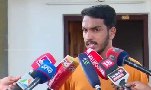 പോളിംഗ് വൈകിയ സംഭവം; പരാതികളിൽ അന്വേഷണം നടക്കട്ടേയെന്ന് ജെയ്ക്ക് പോളിംഗ് വൈകിയ സംഭവം; പരാതികളിൽ അന്വേഷണം നടക്കട്ടേയെന്ന് ജെയ്ക്ക്
