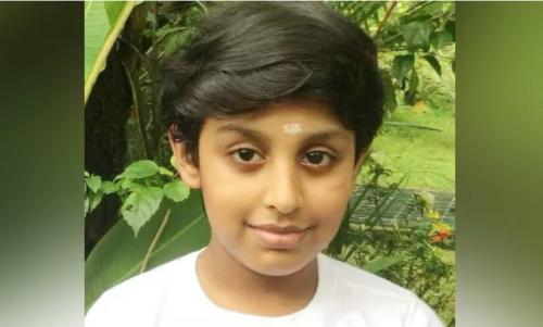 സൈക്കിൾ യാത്രക്കിടെ കുളത്തിലേക്ക് മറിഞ്ഞുവീണ് വിദ്യാർഥി മരിച്ചു സൈക്കിൾ യാത്രക്കിടെ കുളത്തിലേക്ക് മറിഞ്ഞുവീണ് വിദ്യാർഥി മരിച്ചു