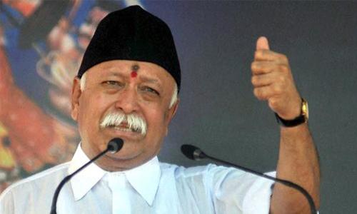 വിലക്ക് ലംഘിച്ച് മോഹന്‍ ഭഗവത് എയ്ഡഡ് സ്കൂളില്‍ ദേശീയ പതാക ഉയര്‍ത്തി