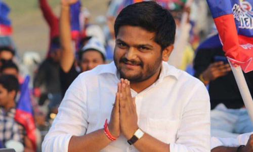 മമത വ​നി​­​താ­ ഗാ​­​ന്ധി​­​യാ​ണെന്ന് ഹാ​­​ർ​­ദി​ക് പ​ട്ടേ​­​ൽ