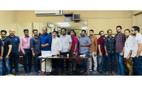 ചാവക്കാട്ടുകാർ സൗഹൃദ കൂട്ടായ്മ പുതിയ കമ്മിറ്റി രൂപീകരിച്ചു ചാവക്കാട്ടുകാർ സൗഹൃദ കൂട്ടായ്മ പുതിയ കമ്മിറ്റി രൂപീകരിച്ചു