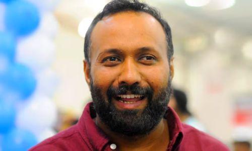 ബലാത്സംഗ കേസ്; ഒമർ ലുലുവിന് ഇടക്കാല മുന്കൂർജാമ്യം ബലാത്സംഗ കേസ്; ഒമർ ലുലുവിന് ഇടക്കാല മുന്കൂർജാമ്യം