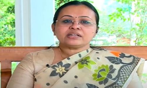 ബ്രഹ്മപുരത്തെ വിഷപ്പുക; 249 പേർ ചികിത്സ തേടിയതായി ആരോഗ്യ മന്ത്രി ബ്രഹ്മപുരത്തെ വിഷപ്പുക; 249 പേർ ചികിത്സ തേടിയതായി ആരോഗ്യ മന്ത്രി