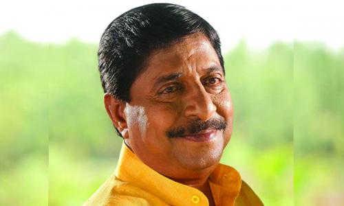 ദേഹാസ്വാസ്ഥ്യം ;  ശ്രീനിവാസന്റെ നില തൃപ്തികരം
