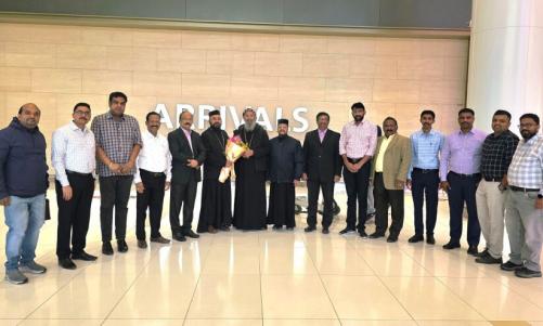 ക്രിസ്മസ്-പുതുവത്സര ശുശ്രൂഷകൾ: ഡോ. ഗീവർഗീസ് മാർ തെയോഫിലോസ് തിരുമേനി ബഹ്റൈനിലെത്തി