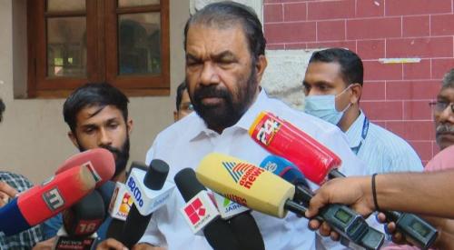 പ്ലസ് വൺ പ്രവേശനം: ട്രയൽ അലോട്ട്മെൻ്റ് സമയം നീട്ടി പ്ലസ് വൺ പ്രവേശനം: ട്രയൽ അലോട്ട്മെൻ്റ് സമയം നീട്ടി