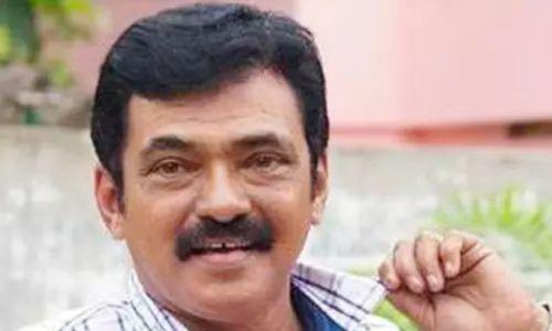 കലാഭവൻ മുഹമ്മദ് ഹനീഫ് അന്തരിച്ചു കലാഭവൻ മുഹമ്മദ് ഹനീഫ് അന്തരിച്ചു