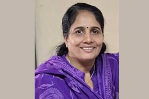 ബത്തേരിയിൽ പിക്കപ്പ് ജീപ്പിടിച്ച് അധ്യാപിക മരിച്ചു