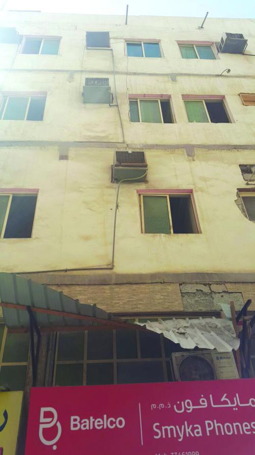 അഫ്സലി­നെ­ തള്ളി­യി­ട്ട  കെ­ട്ടി­ടം ക്രി­മി­നലു­കളു­ടെ­ താ­വളം