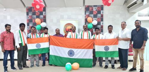 ഗൾഫ് മലയാളി ഫെഡറേഷൻ ബഹ്റൈൻ ചാപ്റ്റർ സ്വാതന്ത്ര്യദിനാഘോഷം സംഘടിപ്പിച്ചു ഗൾഫ് മലയാളി ഫെഡറേഷൻ ബഹ്റൈൻ ചാപ്റ്റർ സ്വാതന്ത്ര്യദിനാഘോഷം സംഘടിപ്പിച്ചു